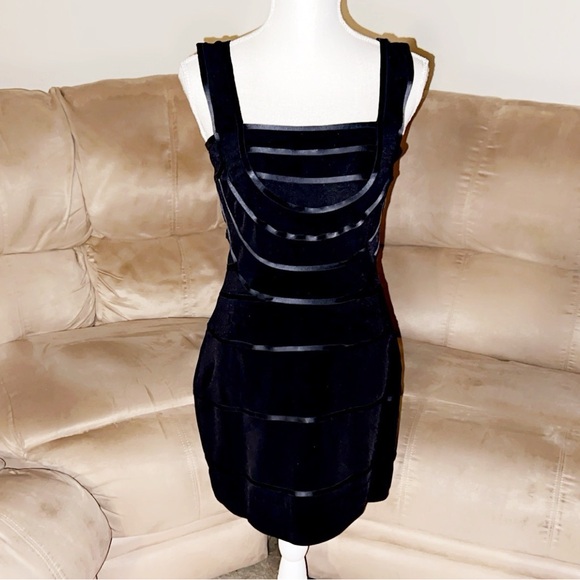 TADASHI SHOJI Bodycon Mini Dress - Picture 1 of 6